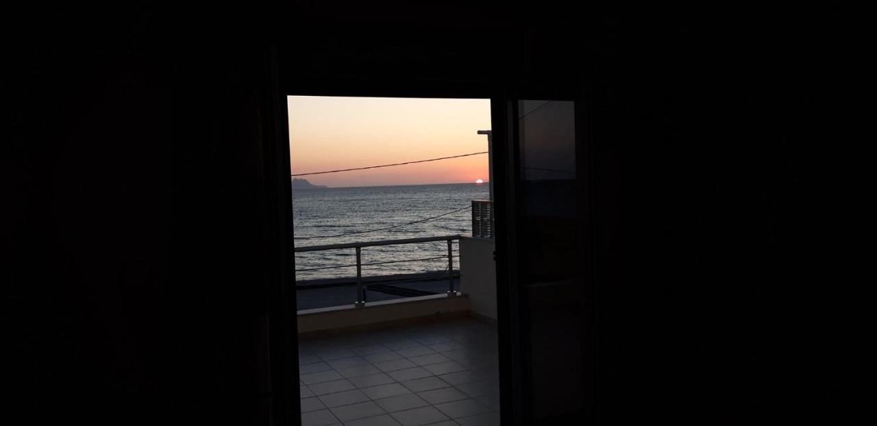Coral Sea Studio Kokkinos Pirgos Exterior foto
