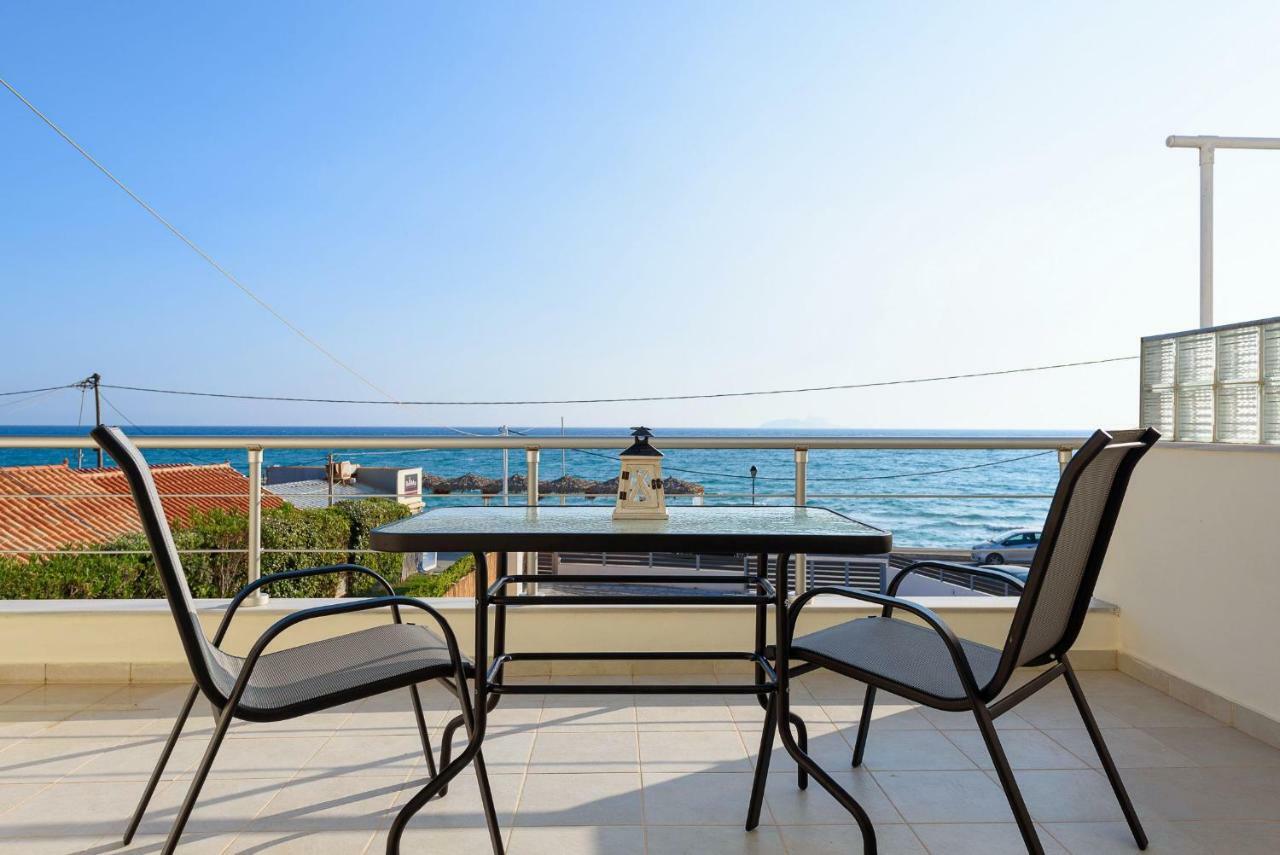 Coral Sea Studio Kokkinos Pirgos Exterior foto